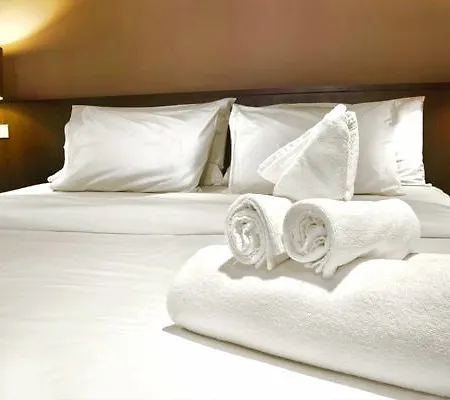 Holiday park Bahia Dorada 73-3 Estepona